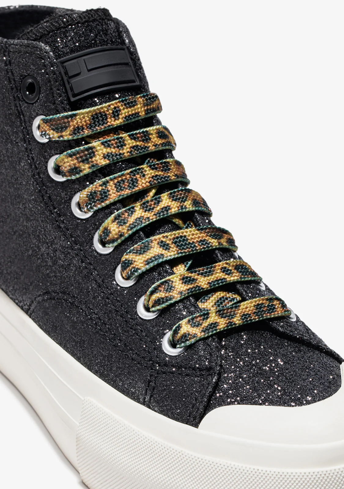 Leopard Print Shoelaces - Image 3